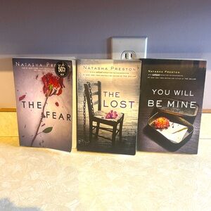 Natasha Preston Book Set